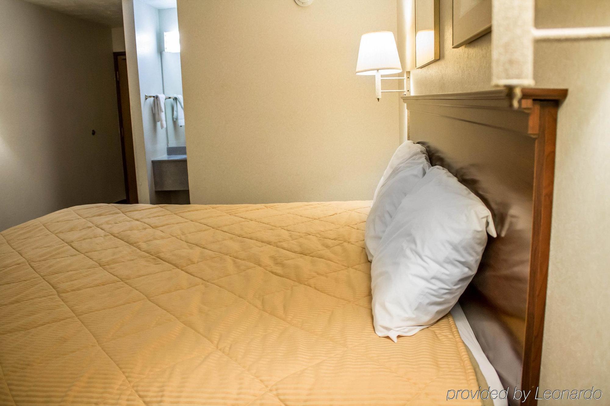 קנט Econo Lodge מראה חיצוני תמונה